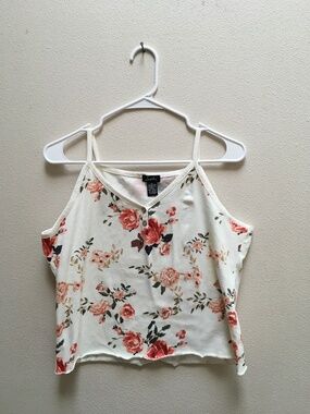 Really adorable floral tank top